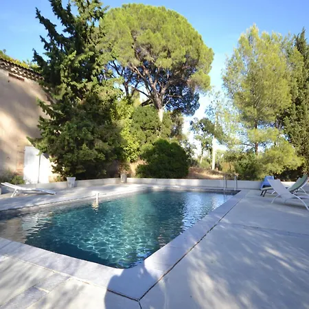 Apartment In Meze With Pool And Vineyards, Cleaning Included Apartament Mèze